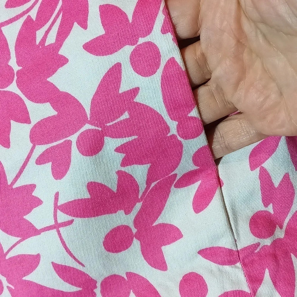 J. Crew city fit stretch pink white flowers front/back pockets zip fly 4 - Picture 2 of 7